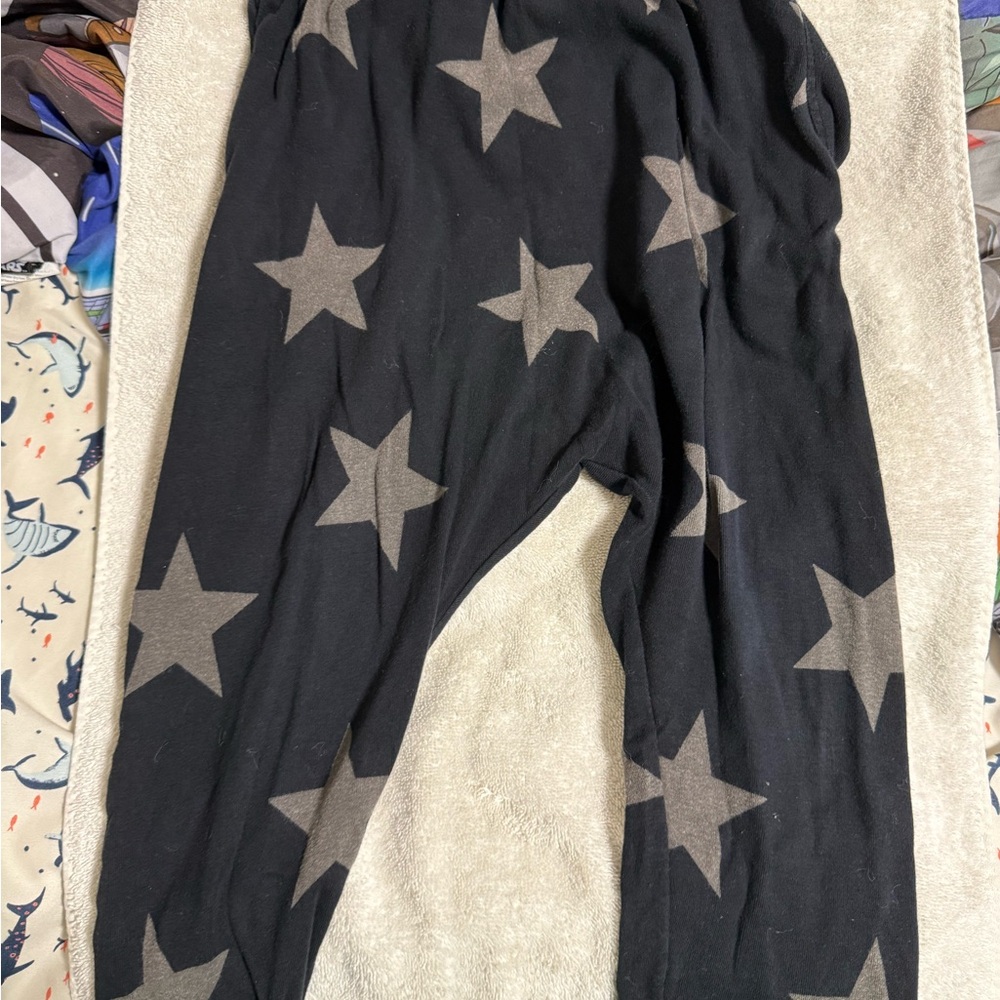 Nununu boys size 8 Star Patterned Black sweatPants